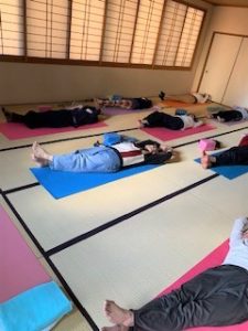 ヨガの様子